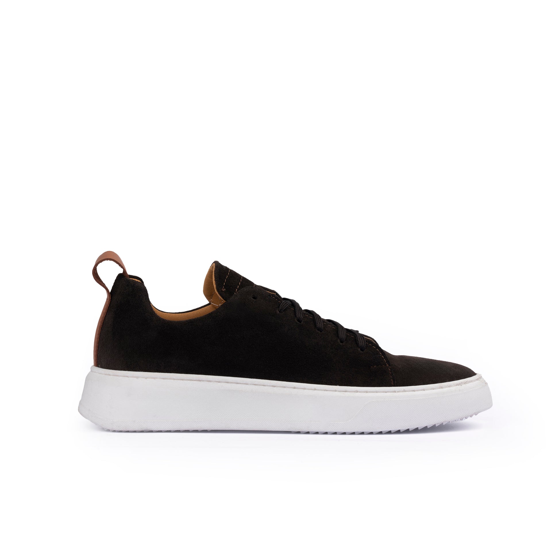 BASKETS BASSES HOMME EN DAIM