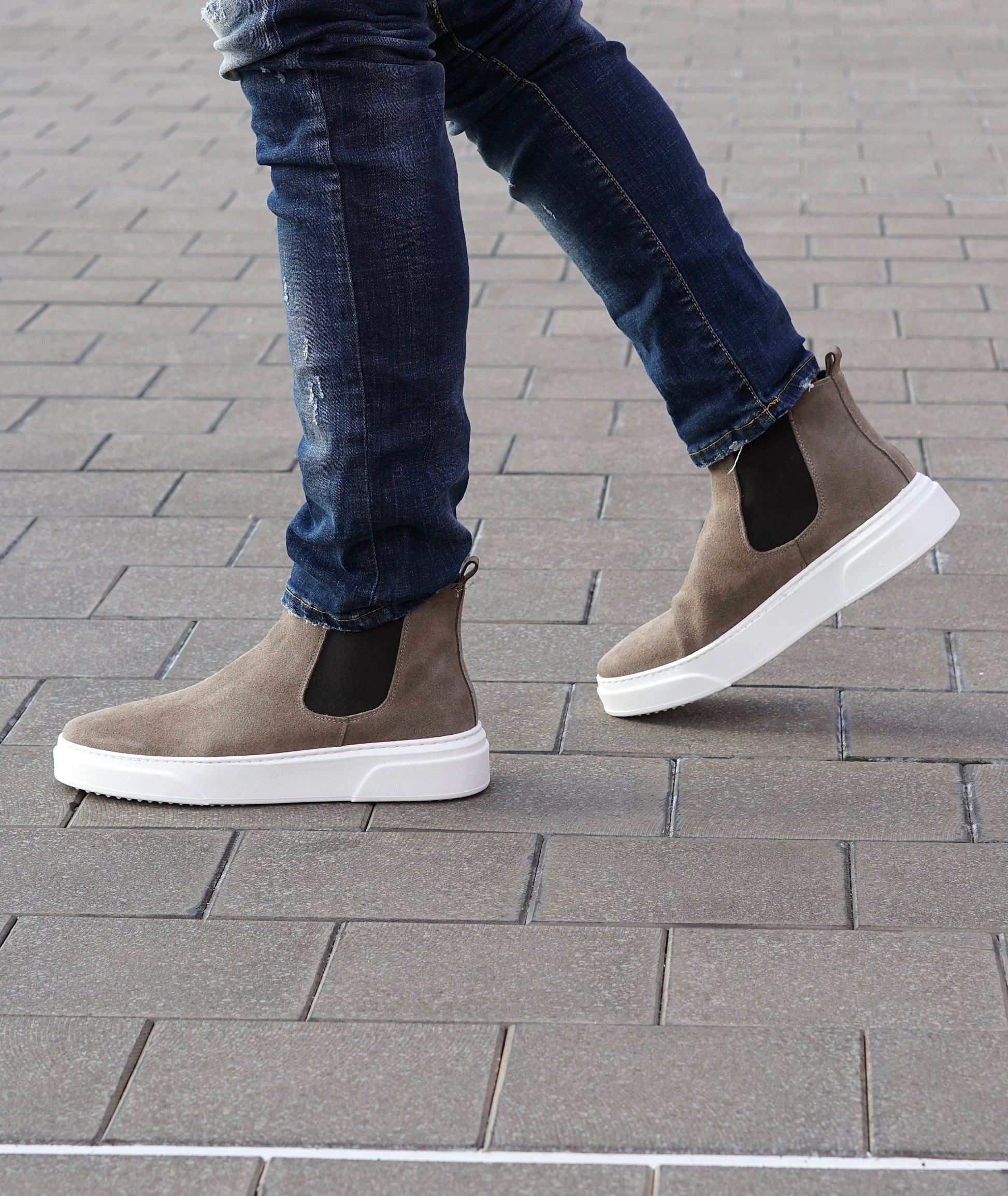 Harvey beatles sportivo en daim