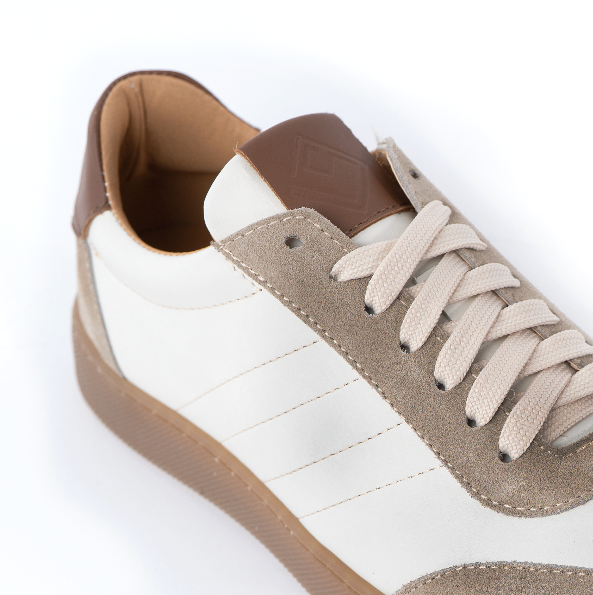 Baskets basses Fusion pour homme en cuir véritable bottolato