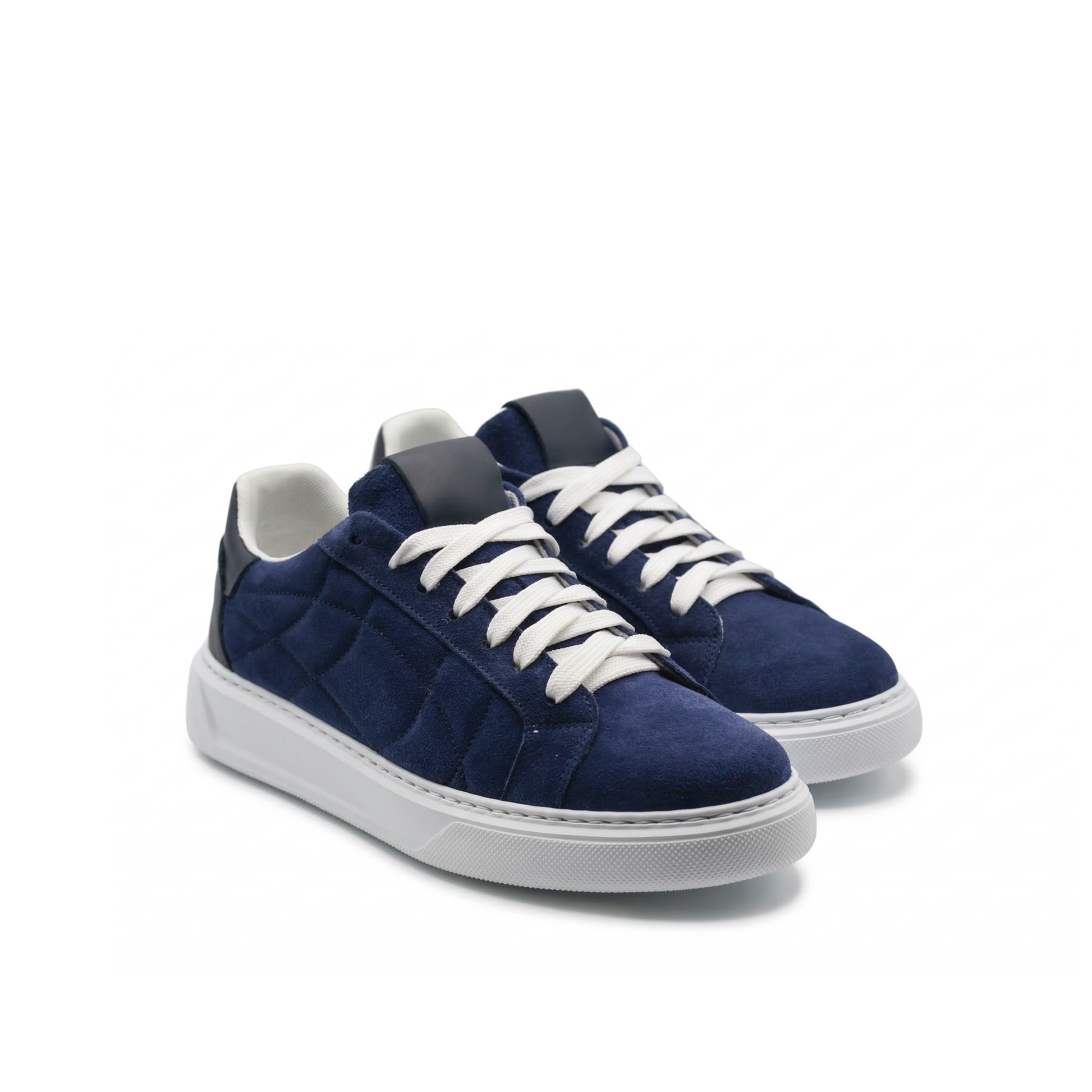 Baskets Orion Homme en daim semelle blanche