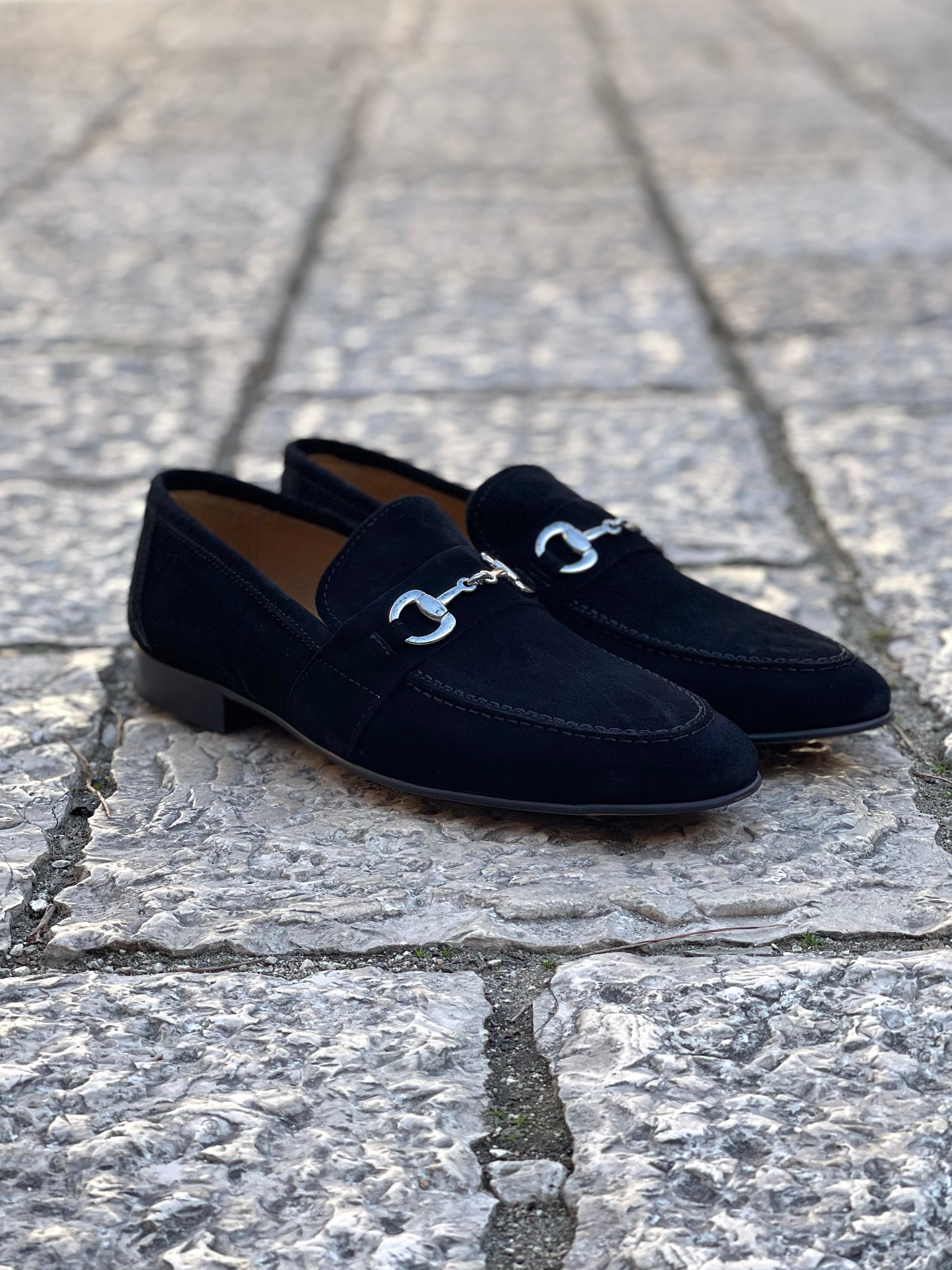 #colore_nero